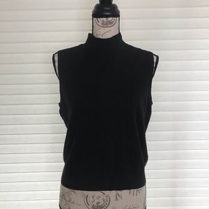 White House Black Market Sleeveless Turtleneck top